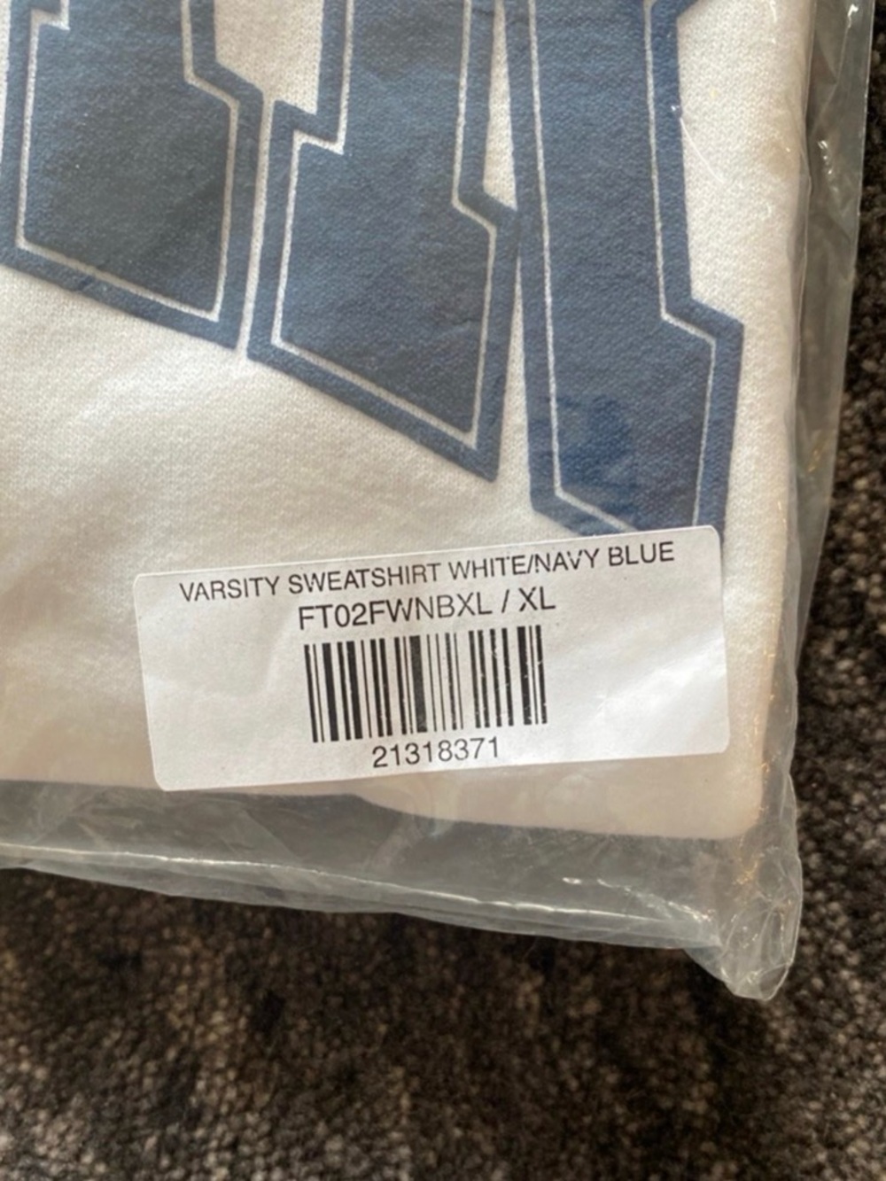 NEW The Bar Varsity Sweatshirt Size XL - Picture 3 of 3